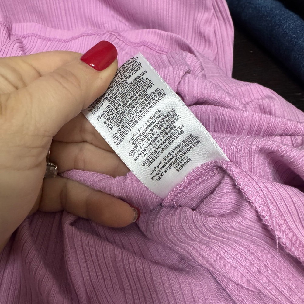 BCBGeneration Ribbed Pink Top - Picture 5 of 5
